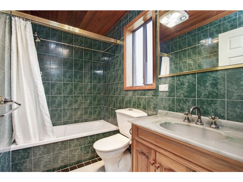 69 Clive Steele Avenue, Monash ACT 2904