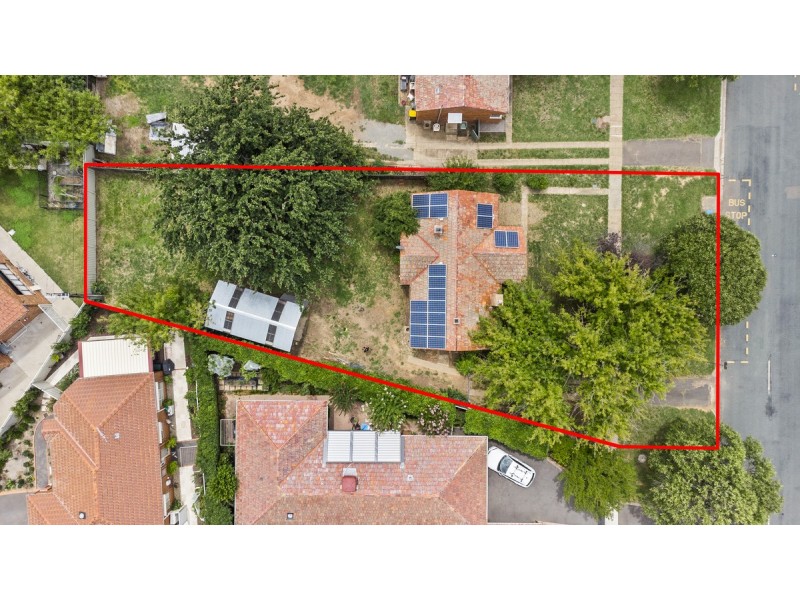 22 Mckinlay Street, Narrabundah ACT 2604