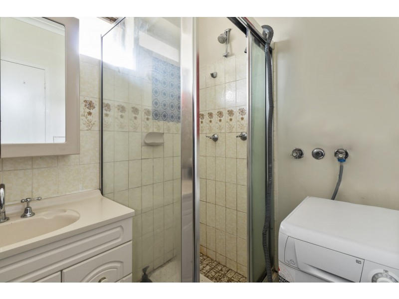 12/86 Anzac Parade, Campbell ACT 2612