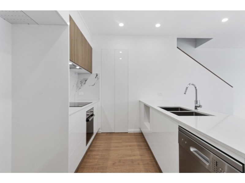 30/10 Ellison Harvie Close, Greenway ACT 2900