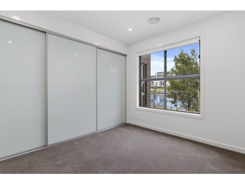30/10 Ellison Harvie Close, Greenway ACT 2900