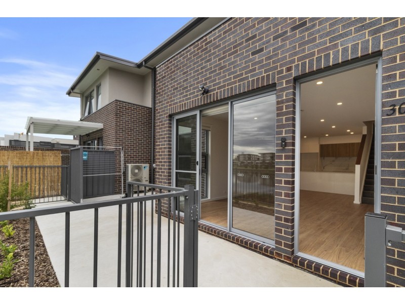 30/10 Ellison Harvie Close, Greenway ACT 2900