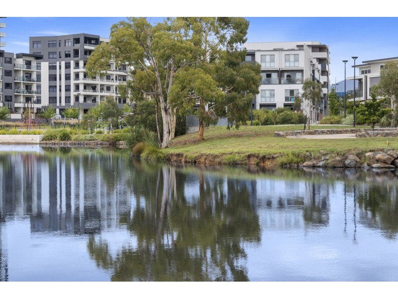 30/10 Ellison Harvie Close, Greenway ACT 2900