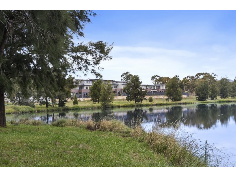30/10 Ellison Harvie Close, Greenway ACT 2900