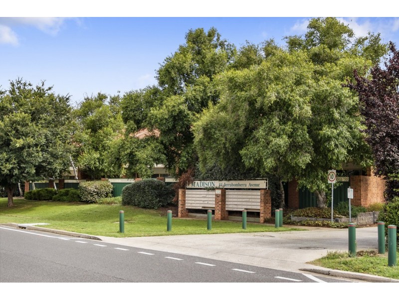 71/44 Jerrabomberra Avenue, Narrabundah ACT 2604