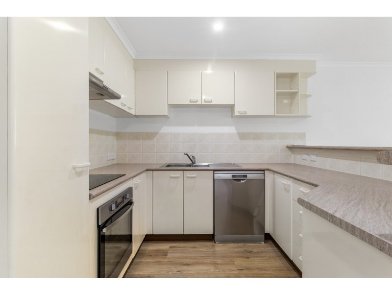 71/44 Jerrabomberra Avenue, Narrabundah ACT 2604