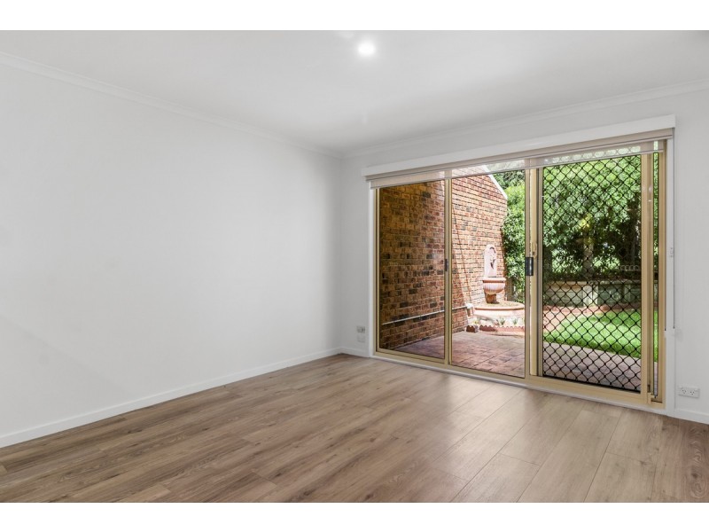 71/44 Jerrabomberra Avenue, Narrabundah ACT 2604