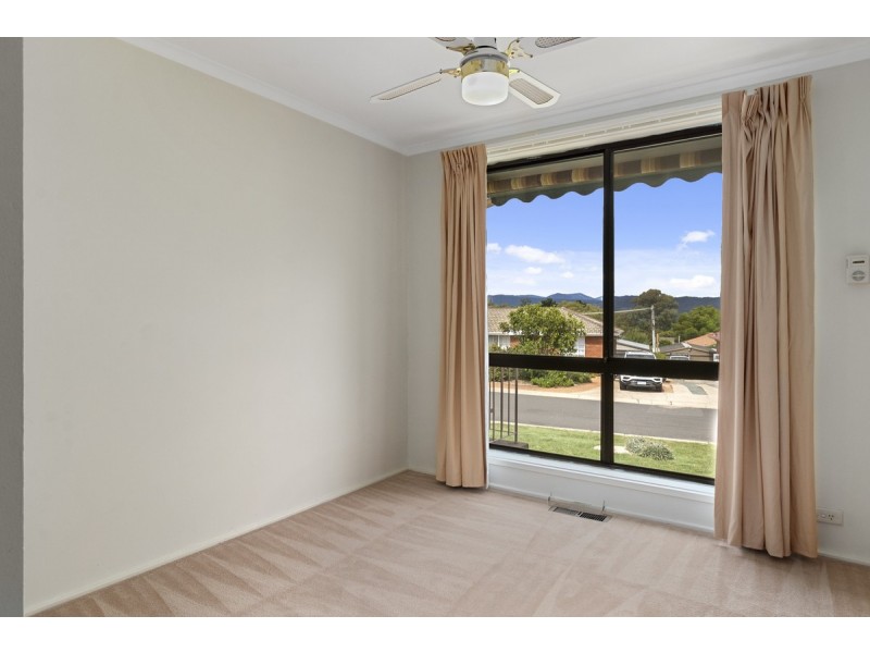 31 Guthridge Crescent, Wanniassa ACT 2903