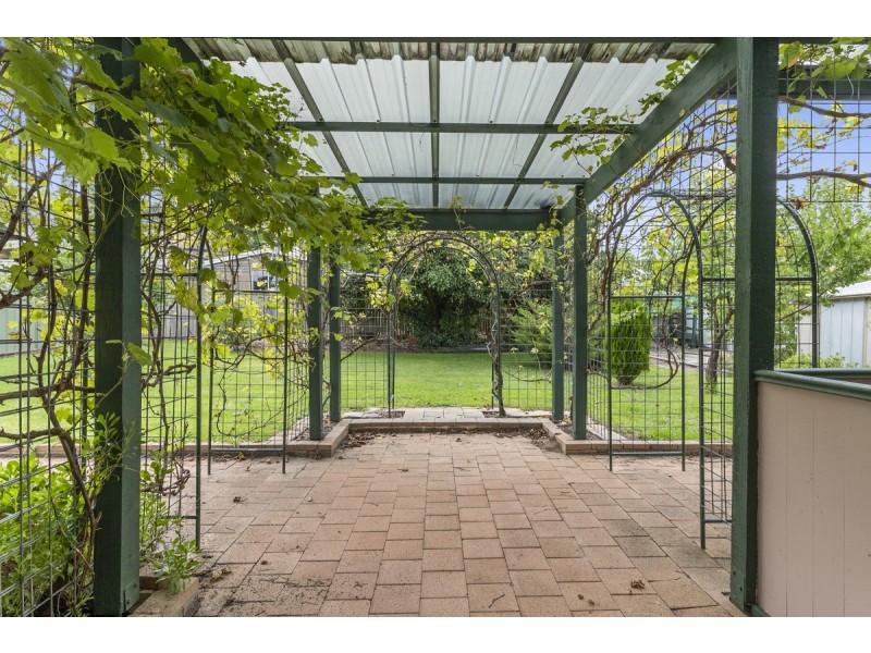 31 Guthridge Crescent, Wanniassa ACT 2903