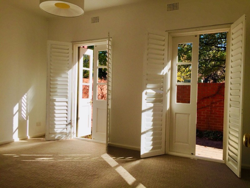 21 Throsby Crescent, Narrabundah ACT 2604