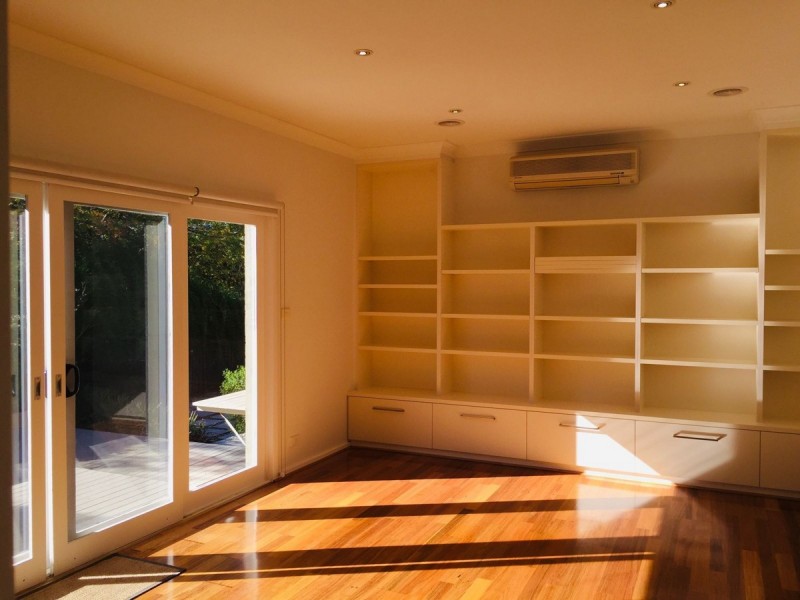 21 Throsby Crescent, Narrabundah ACT 2604