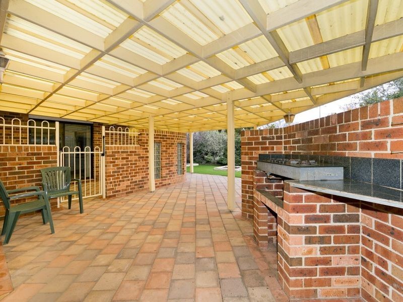 13 Litchfield Place, Gilmore ACT 2905