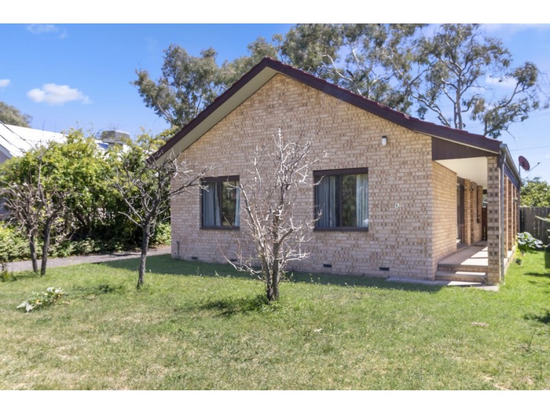 42 Nimbin Street, Narrabundah ACT 2604