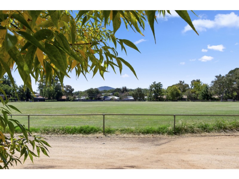 42 Nimbin Street, Narrabundah ACT 2604