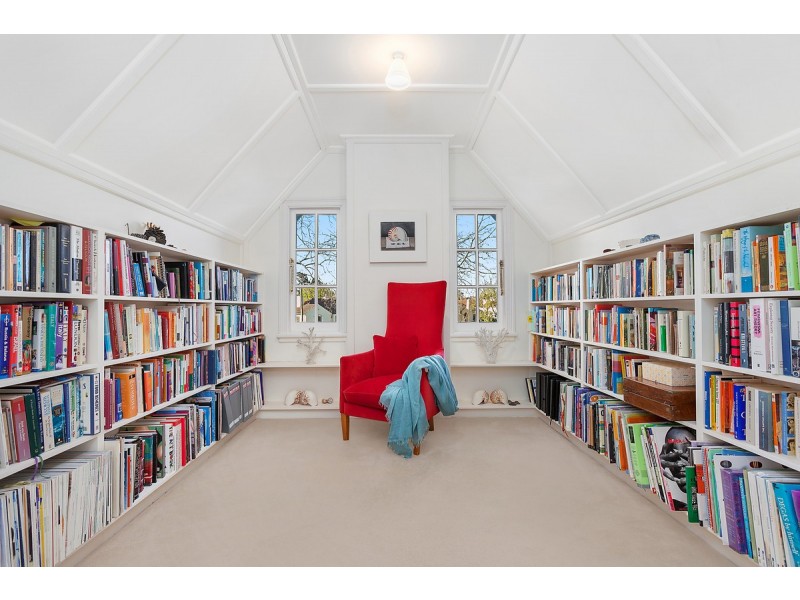 36 Furneaux Street, Griffith ACT 2603