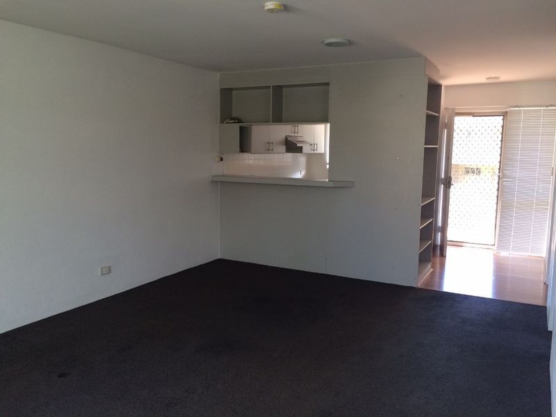 204/10 Currie Crescent, Griffith ACT 2603