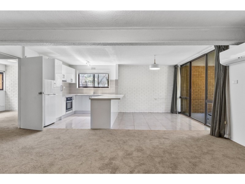2/7 Medley Street, Chifley ACT 2606