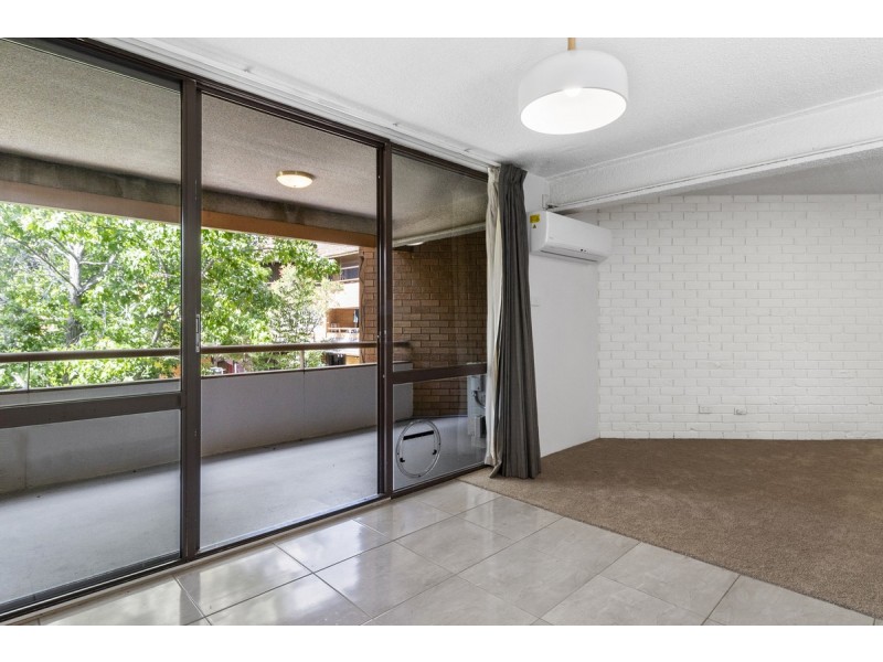 2/7 Medley Street, Chifley ACT 2606