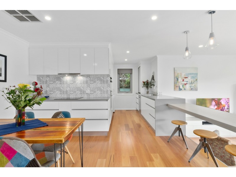 103 Walker Crescent, Narrabundah ACT 2604