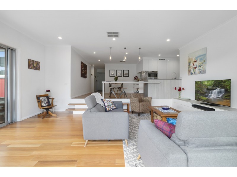 103 Walker Crescent, Narrabundah ACT 2604