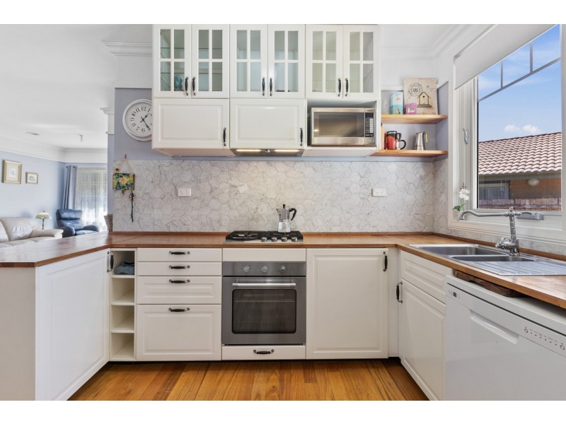 15 Wambool Street, Narrabundah ACT 2604