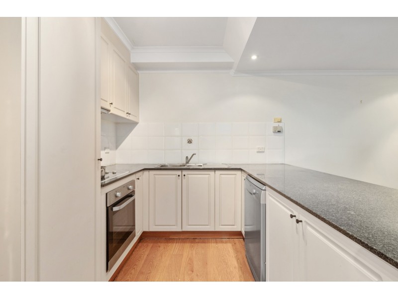 22/27 Leahy Close, Narrabundah ACT 2604
