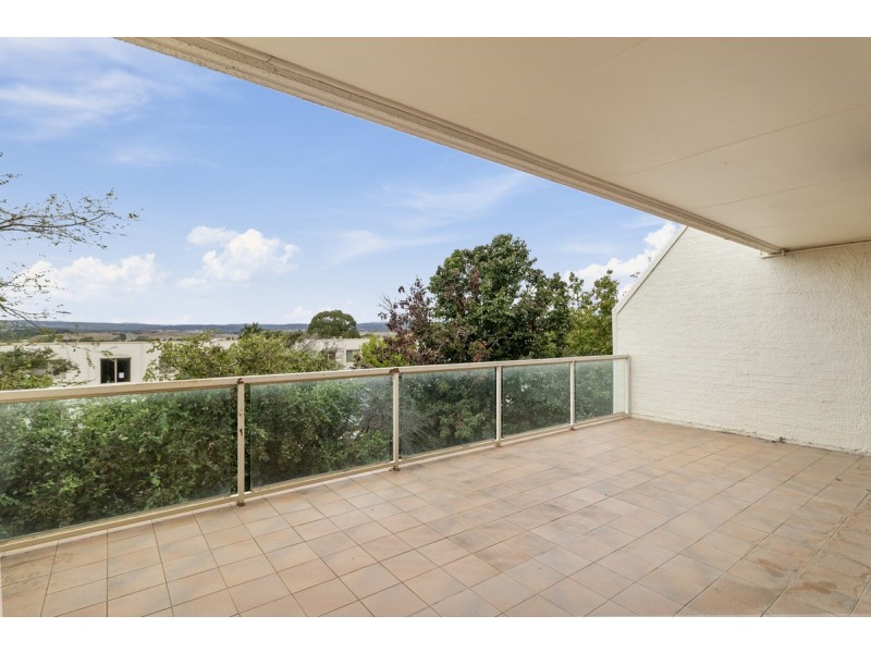 22/27 Leahy Close, Narrabundah ACT 2604