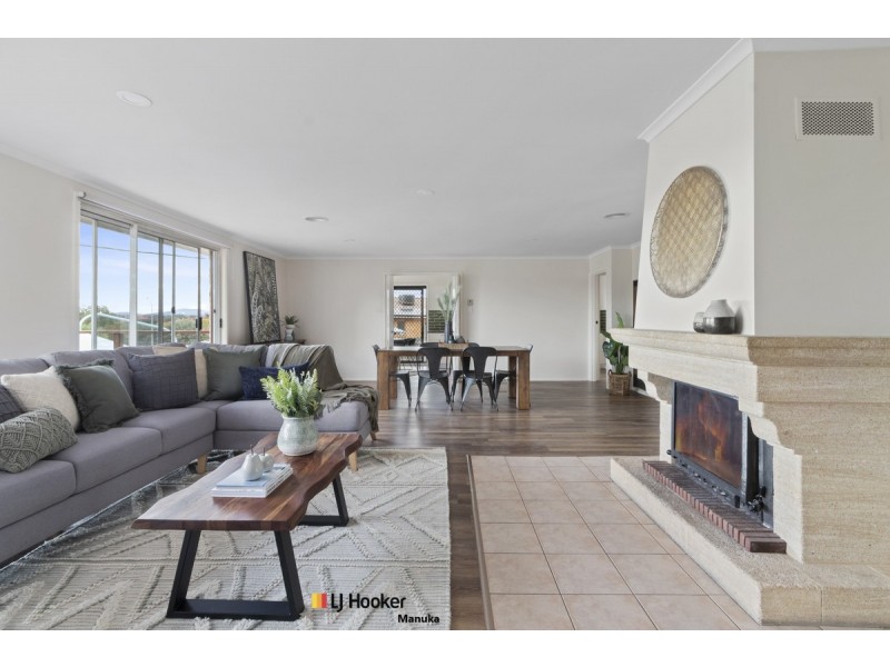 35 Cumpston Place, Macgregor ACT 2615