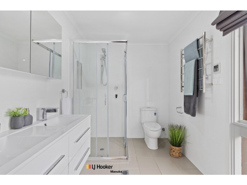 35 Cumpston Place, Macgregor ACT 2615