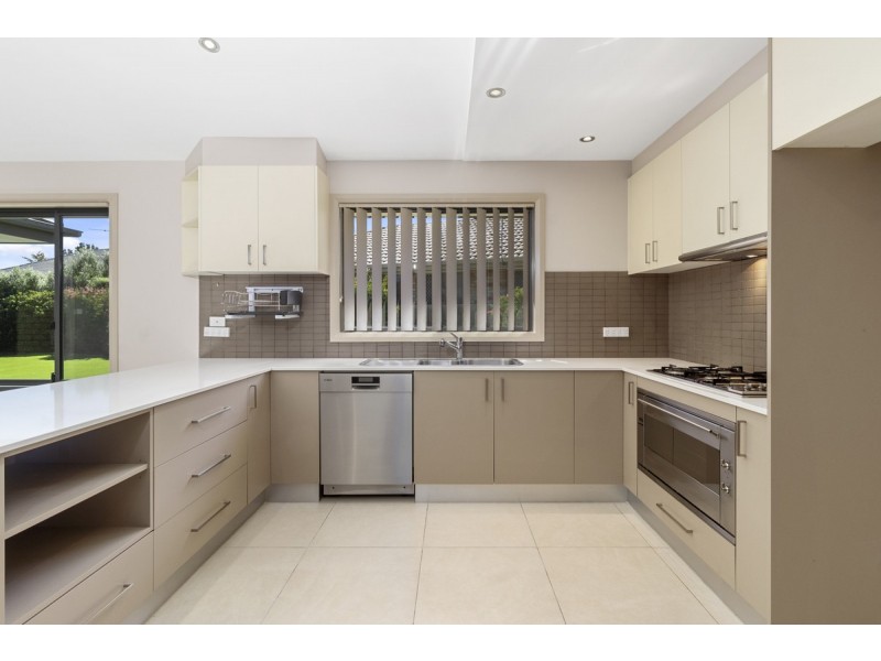 11 Wallaman Street, Harrison ACT 2914