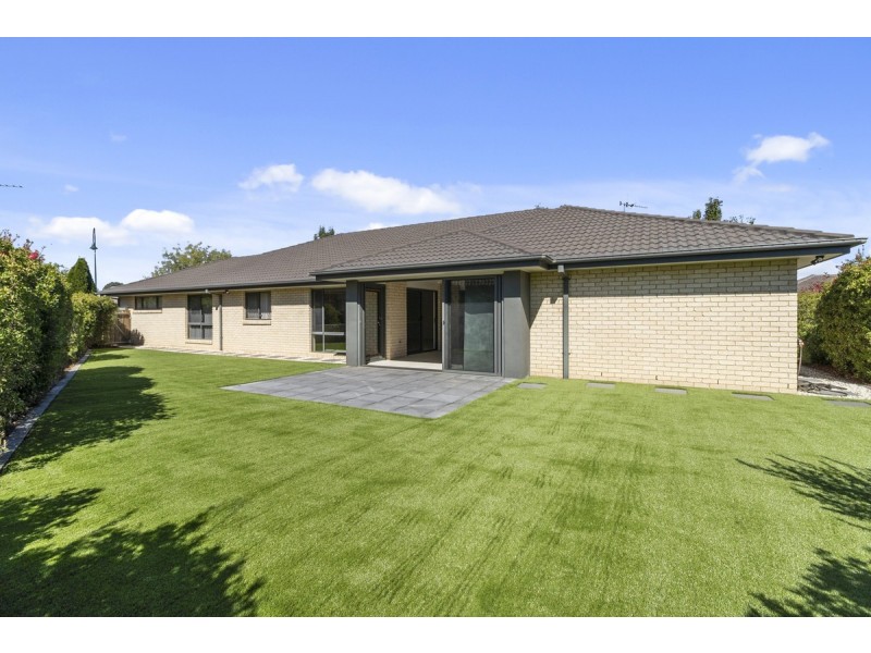 11 Wallaman Street, Harrison ACT 2914