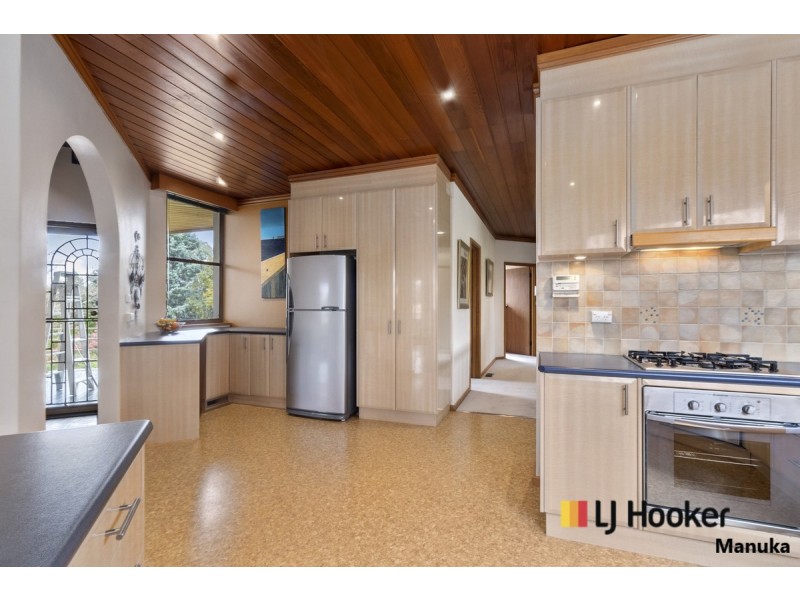 13 Valder Place, Farrer ACT 2607