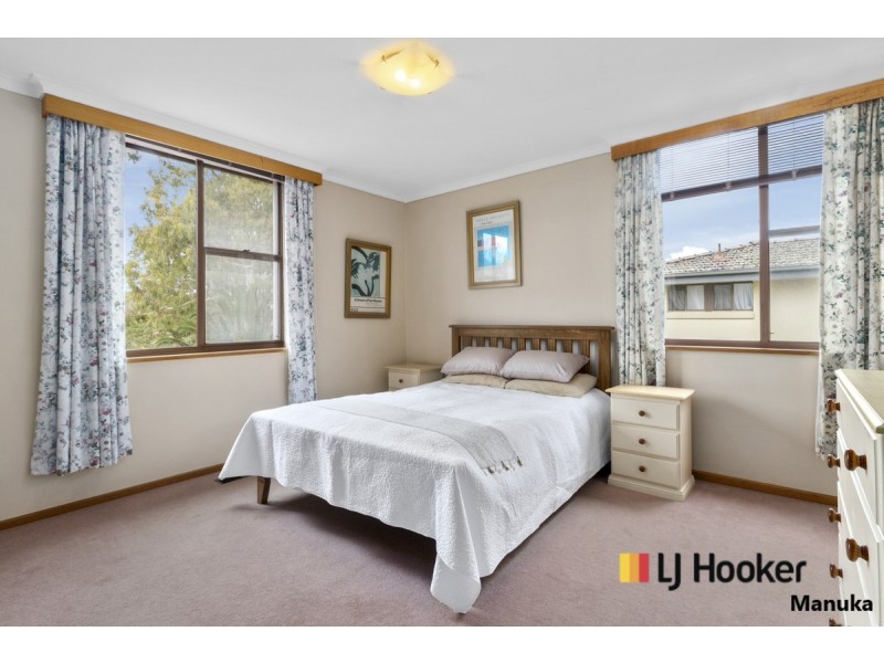 13 Valder Place, Farrer ACT 2607