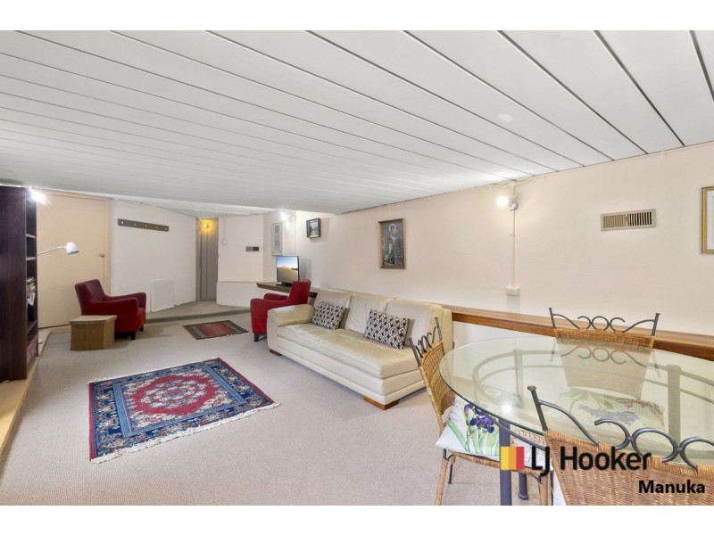 13 Valder Place, Farrer ACT 2607