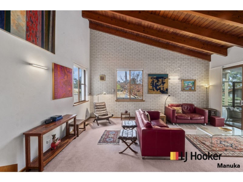 13 Valder Place, Farrer ACT 2607