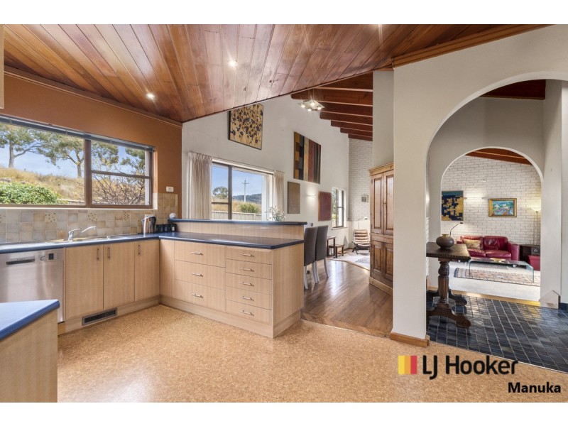 13 Valder Place, Farrer ACT 2607