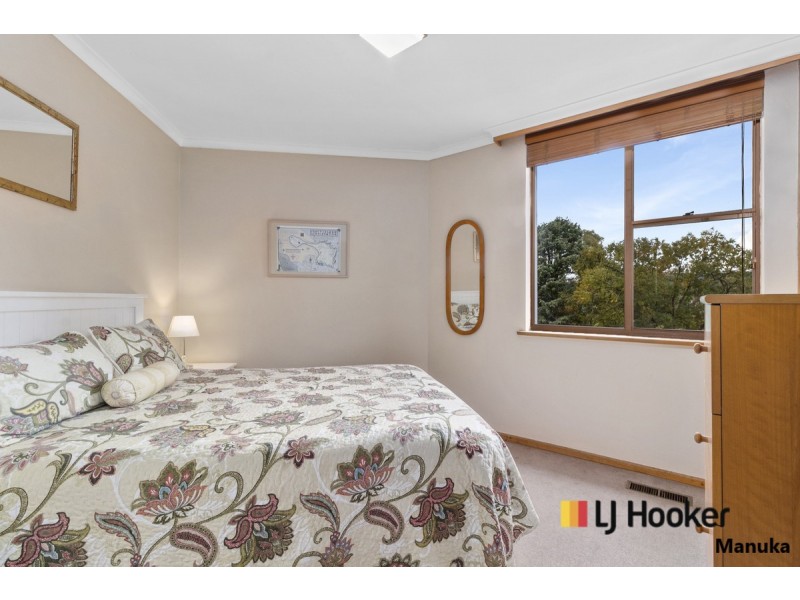 13 Valder Place, Farrer ACT 2607