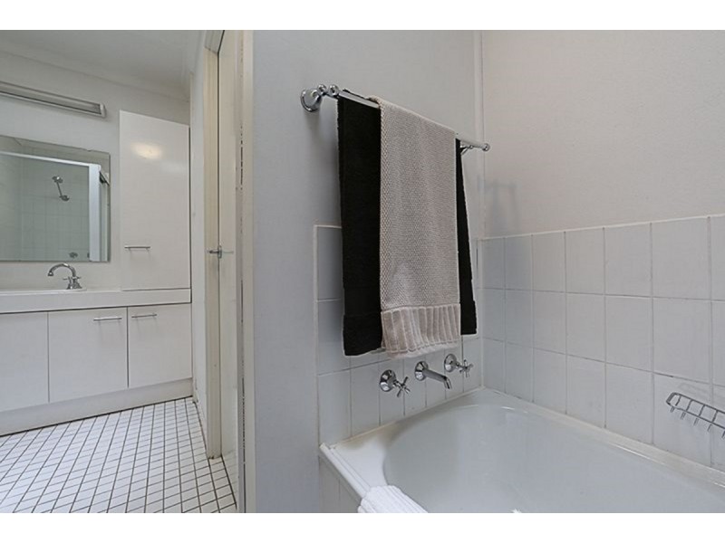 20/33 Dawes Street, Kingston ACT 2604