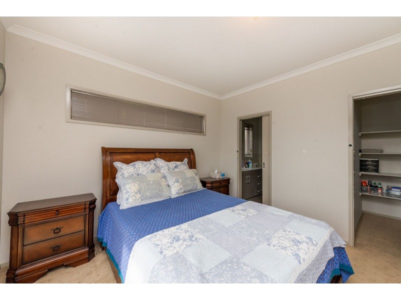 125 Christina Stead Street, Franklin ACT 2913