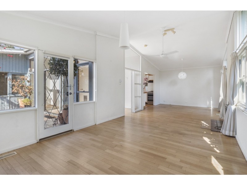 60 Hicks Street, Red Hill ACT 2603