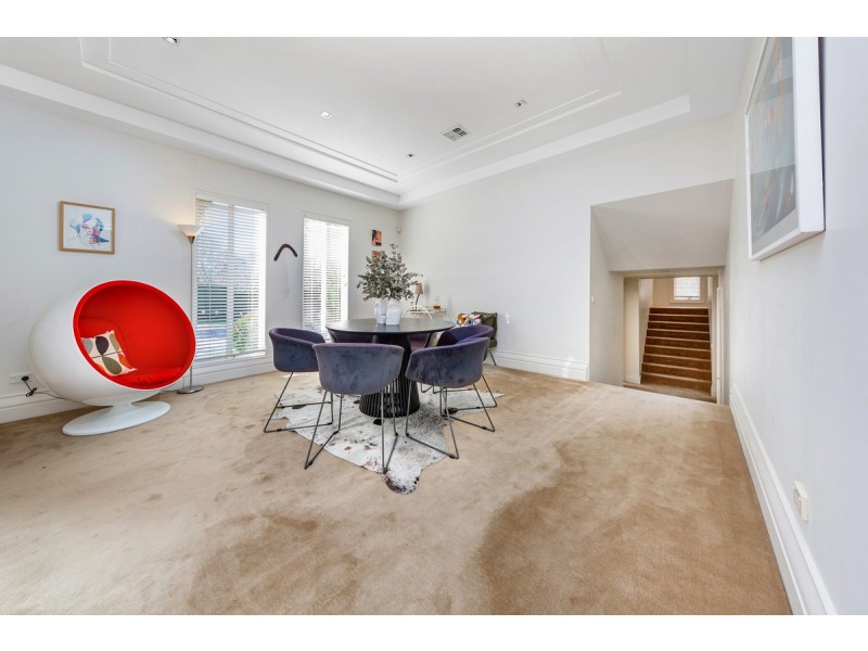 2 Francis Street, Red Hill ACT 2603