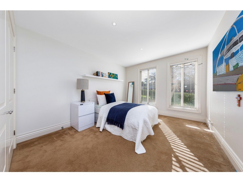 2 Francis Street, Red Hill ACT 2603