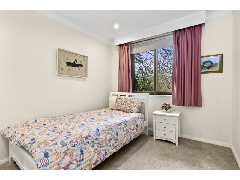 11 Deane Street, Yarralumla ACT 2600