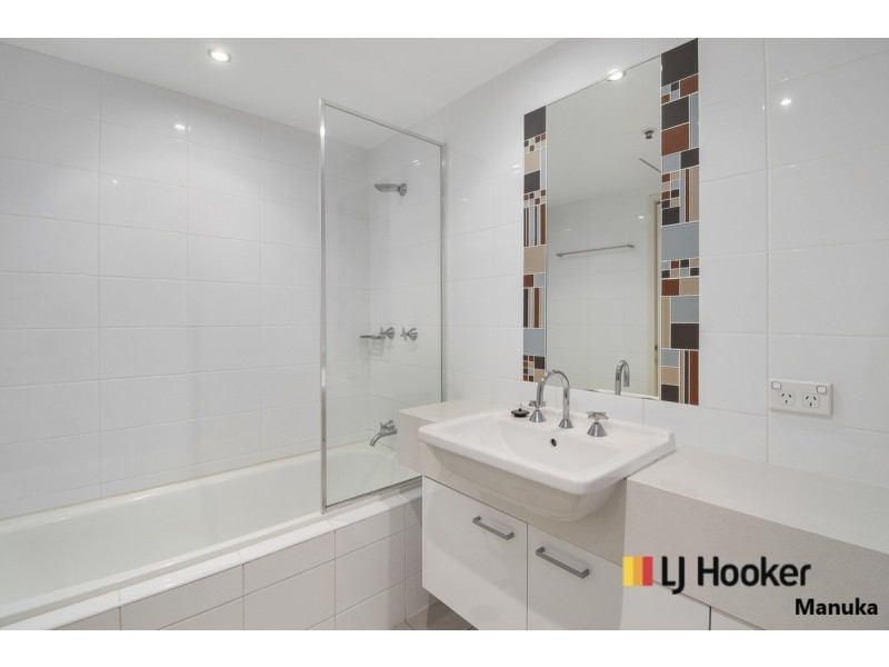 101/3 London Circuit, City ACT 2601