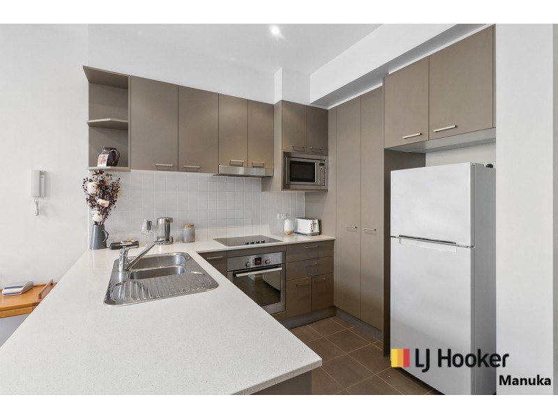 28/10 Burke Crescent, Kingston ACT 2604