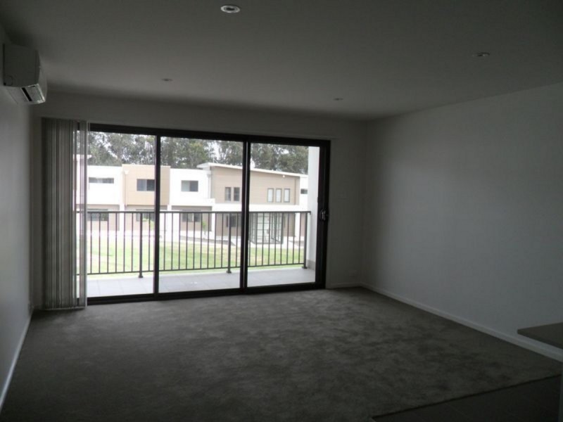 21/39 Jerrabomberra Avenue, Narrabundah ACT 2604