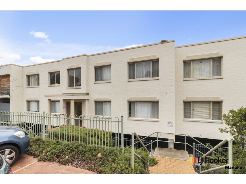 8/41 Leahy Close, Narrabundah ACT 2604