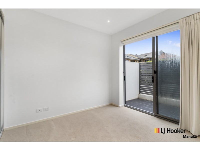 15/16 New South Wales Crescent, Forrest ACT 2603