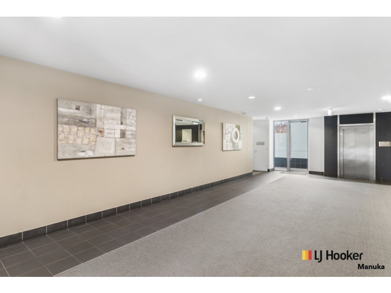 15/16 New South Wales Crescent, Forrest ACT 2603