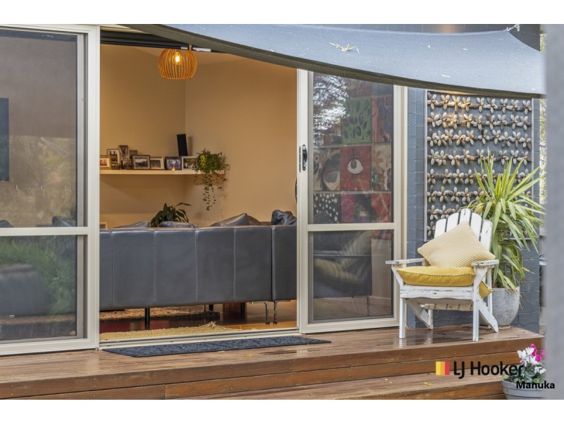 6 Kaeppel Place, Isaacs ACT 2607